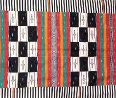 Textile africain tissé