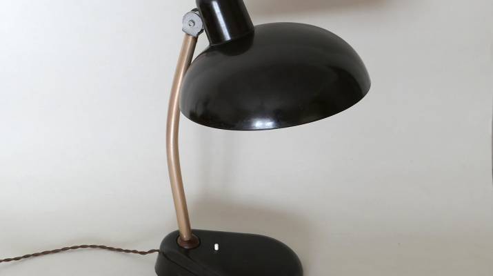 Desk lamp in bakelite
