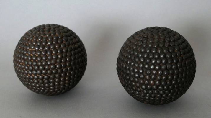 Lyonnaise balls